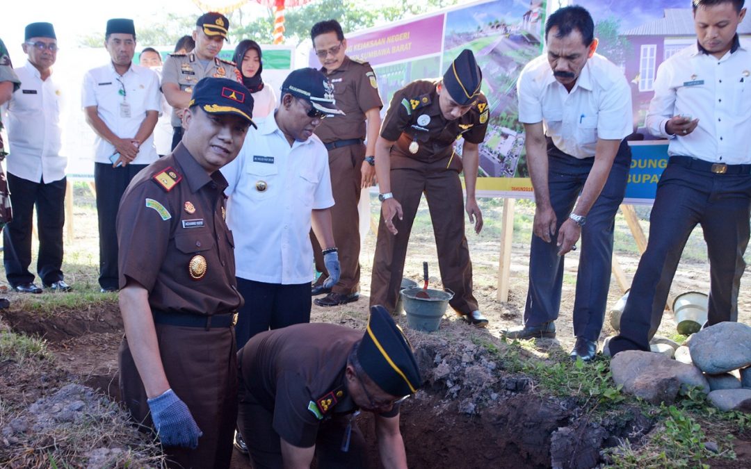 Kejari Sumbawa Barat Resmi Dibangun