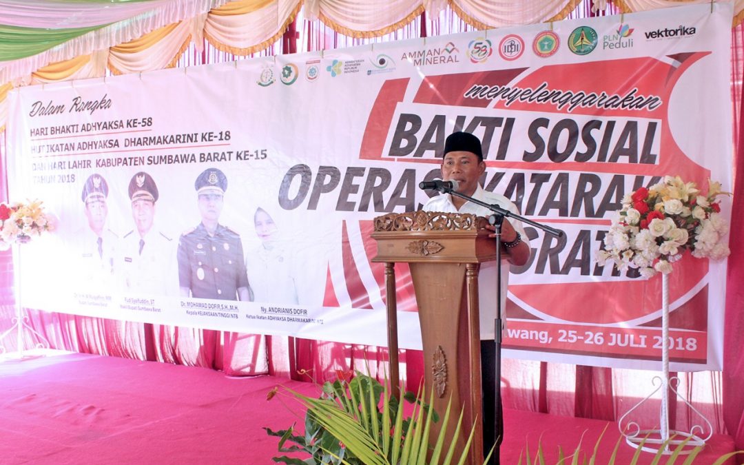 Kajati NTB Buka Baksos Operasi Katarak Gratis