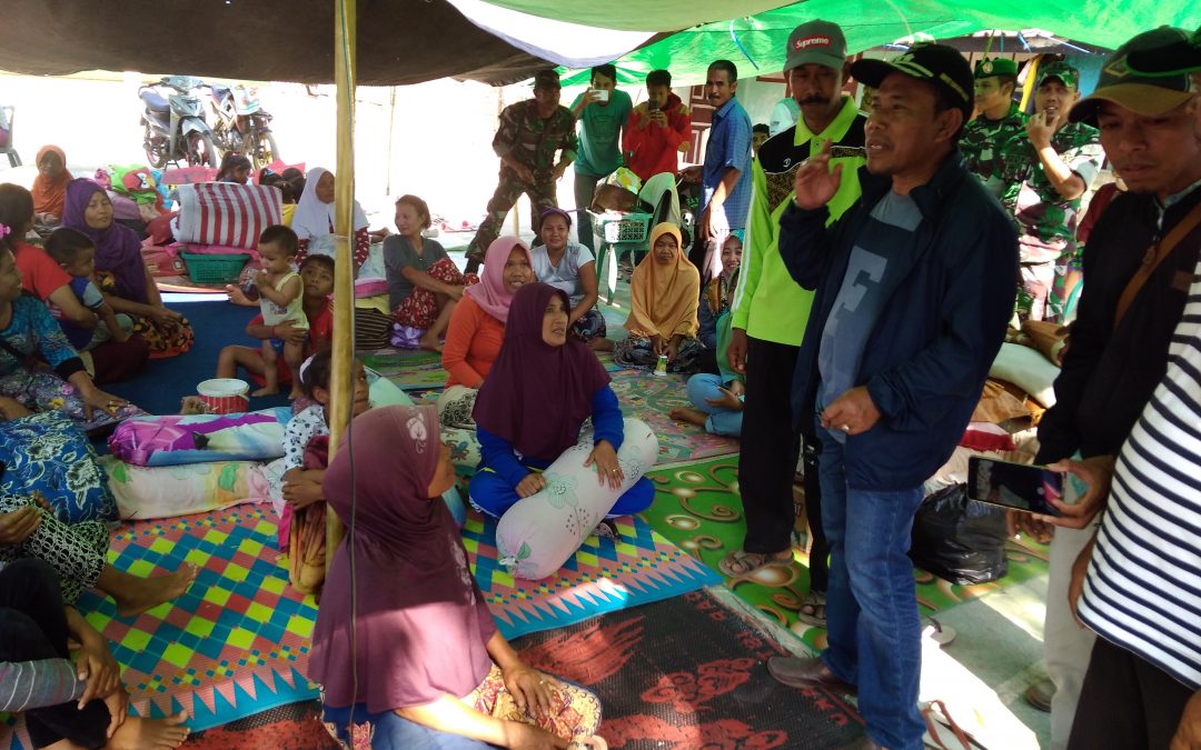Bupati Terus Pantau Kondisi Warga dan Salurkan Logistik