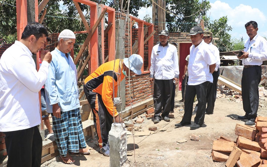 Bupati Pantau Progres Pembangunan Rumah Korban Gempa