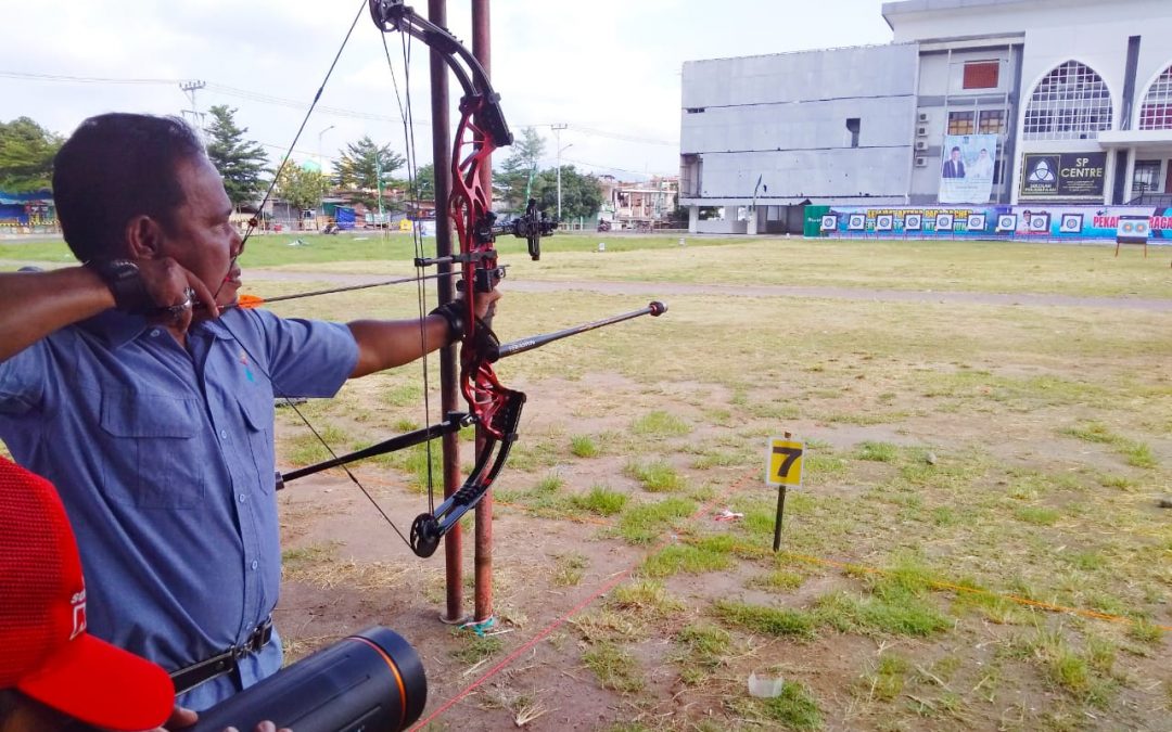 Buka Cabor Panahan, Bupati Ajak Atlet Bangga Ber-NTB
