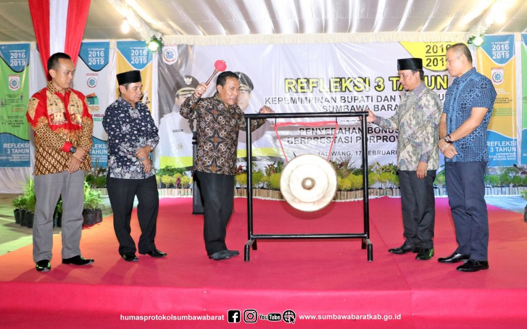 Peringati Tiga Tahun Kepemimpinan, Program STBM di-Launching