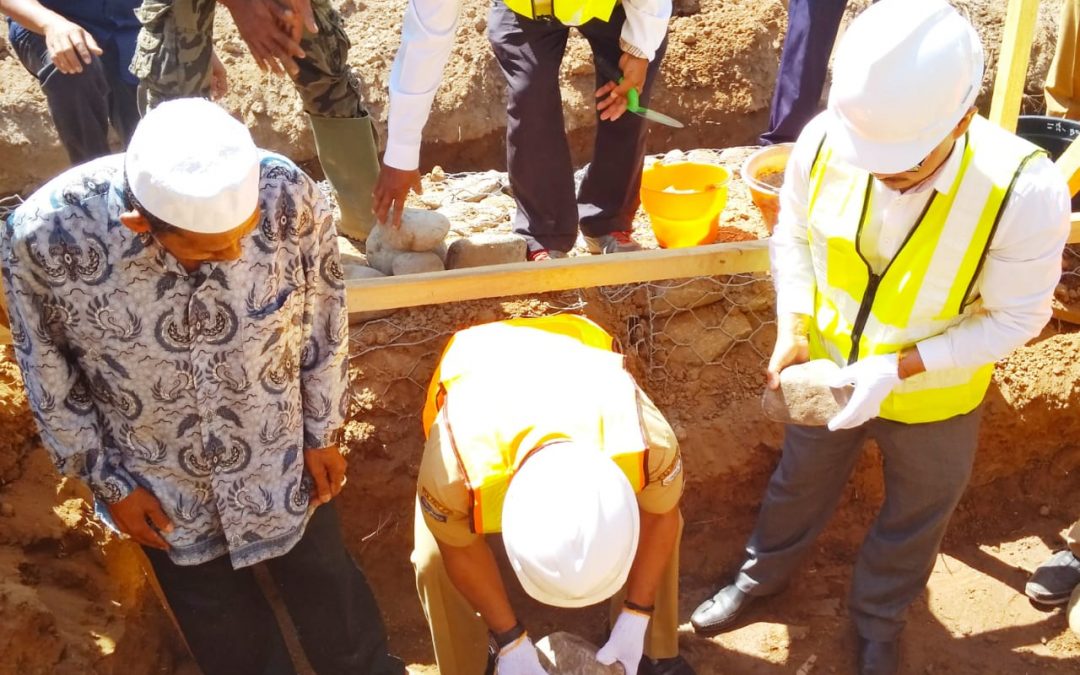 Bupati Resmikan Pembangunan Jembatan Gantung Desa Tamekan