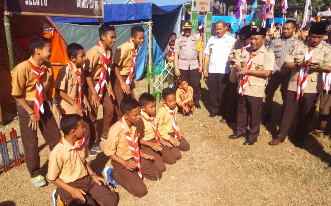 Bupati Ajak Pramuka KSB Dukung STBM dan Disiplin