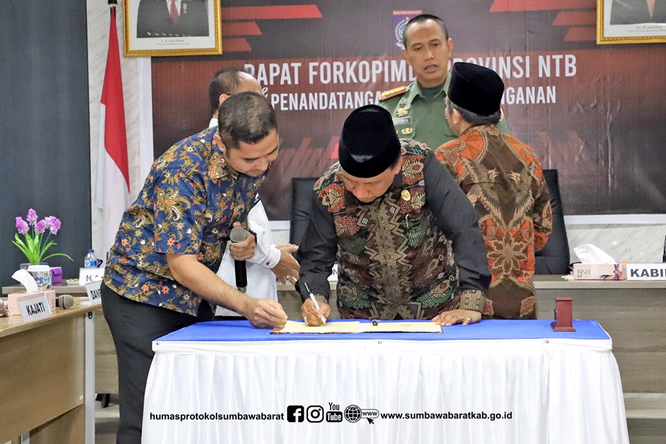 Wabup Teken Kesepakatan Penanganan Illegal Mining