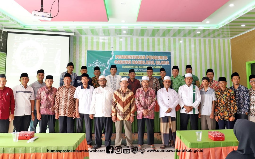 Diamanahi Pimpin NU KSB, Bupati: Tantangan Kedepan Didik Masyarakat