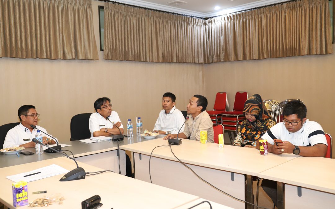 Pers Sangat Penting Sebagai Pengontrol dan Penyebar Informasi