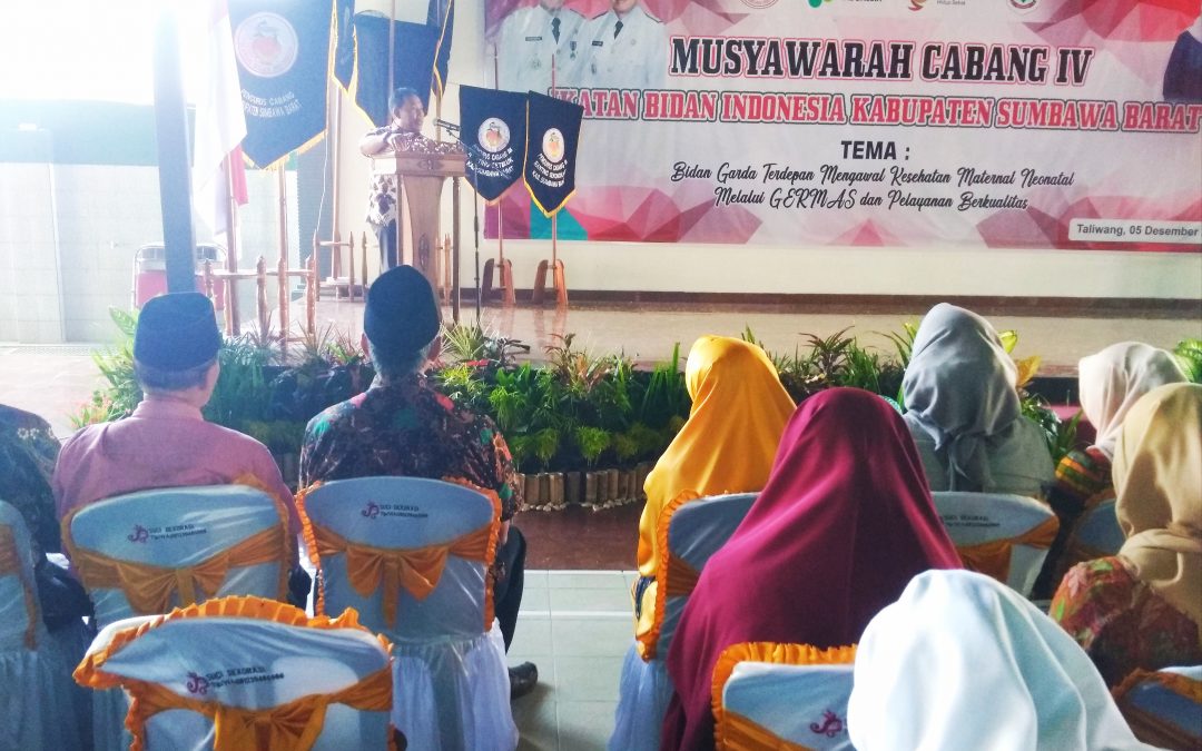 Bidan KSB Diminta Terus Memenuhi Hak-Hak Dasar Masyarakat