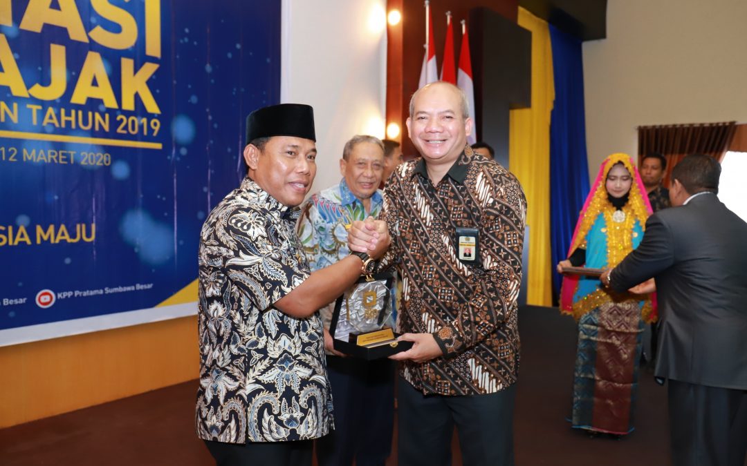 Terima Apresiasi Pajak, Bupati Imbau Jaga Kondusifitas dan Investasi