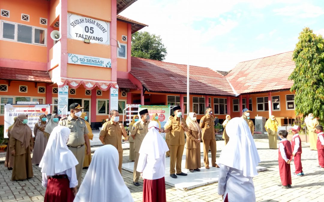 Kembali Tinjau Proses PTM di Sekolah, Wabup : Jangan Sampai Sekolah Menjadi Cluster Baru