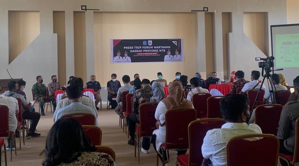 BUPATI TERIMA KUNJUNGAN FORUM WARTAWAN DAERAH PROVINSI NTB