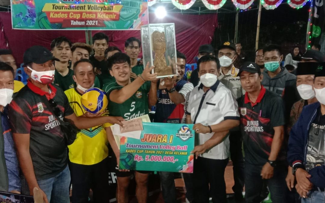 EVENT PENUTUPAN TOURNAMENT VOLY BALL DESA KELANIR, WABUP BERI TAMBAHAN HADIAH