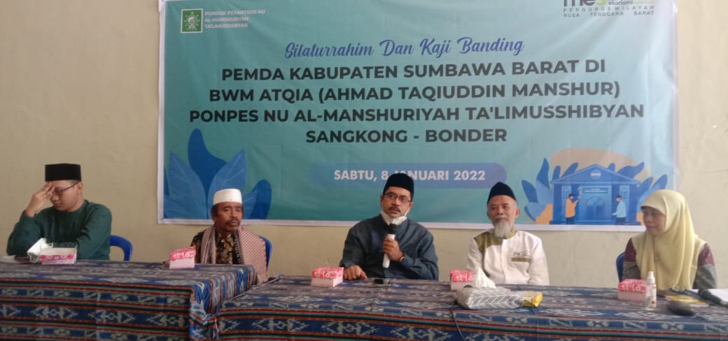 Berkunjung ke Ponpes Al Mansyuriah Ta’limusyibhan, Pemkab. Sumbawa Barat Inisiasi Pendirian Bank Wakaf