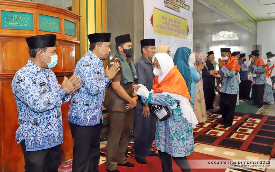 BUPATI TEKANKAN BEBERAPA HAL KEPADA CALON JAMAAH HAJI KSB