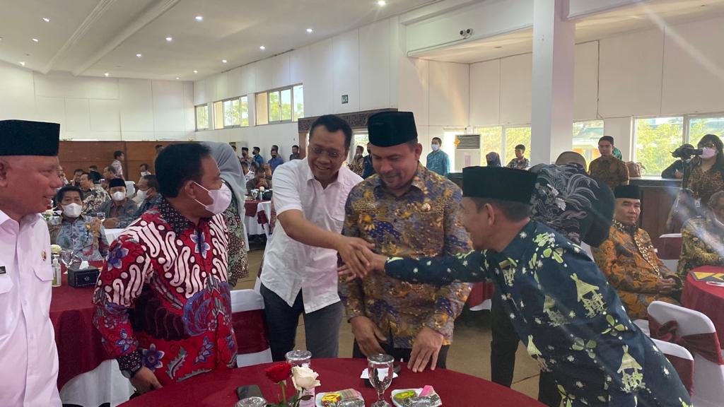 RDP BERSAMA GUBERNUR BUPATI DAN WALIKOTA, KPK INGATKAN KEPALA DAERAH JANGAN KORUPSI