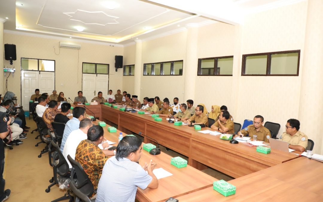 ANGGOTA DPRD KSB BERI SEJUMLAH MASUKAN KEPADA BUPATI TERKAIT INDUSTRI SMELTER, BANDARA, DAN PERALIHAN STATUS DERMAGA LABUHAN LALAR