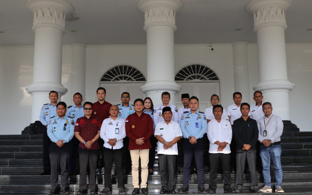 BUPATI PERPANJANG PERJANJIAN KERJASAMA UKK DENGAN DIREKTUR KERJASAMA KEIMIGRASIAN RI