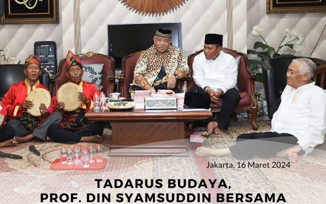 Tadarus Budaya, Prof Din Syamsuddin bersama Bupati KSB Larut dalam Lantunan Sakeco