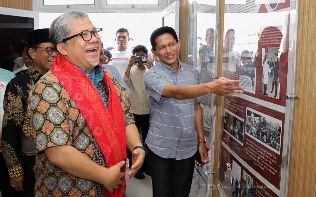 Kunjungan ke Galeri Informasi Sejarah Sumbawa Barat, Wamen PKP RI Fahri Hamzah Mengenang Kembali Masa Kecil di Taliwang