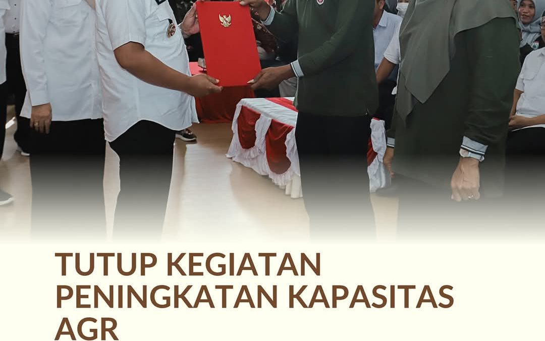 Tutup Kegiatan Peningkatan Kapasitas AGR, Bupati Minta Para Agen Gunakan Ilmu Marketing Dalam Mensukseskan Program Kartu Sumbawa Barat Maju