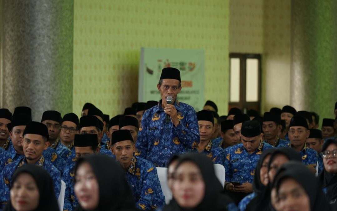 268 Tenaga PPPK Paruh Waktu Diangkat di Sumbawa Barat, Bupati Tekankan Pentingnya Kontribusi Positif