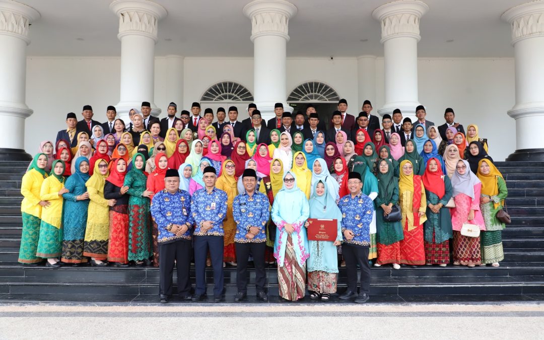 Tingkat Kepuasan Publik Meningkat, Bupati Sumbawa Barat Berharap Manfaat Program Unggulan KSB Maju Dapat Terus Dirasakan oleh Masyarakat