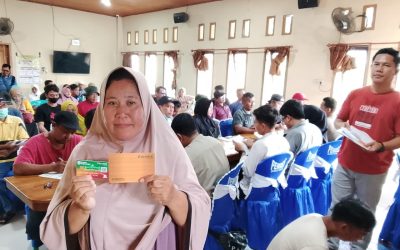 90,07 Persen Kartu Sumbawa Barat Maju Terdistribusi, Tim Terus Bekerja Hingga Pelosok Desa